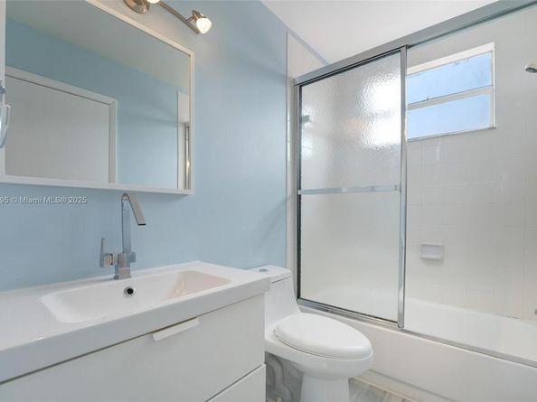 12640 NW 12th Ct, Sunrise FL 33323