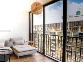 1925 NE Brickell Ave 1703, Miami FL 33129