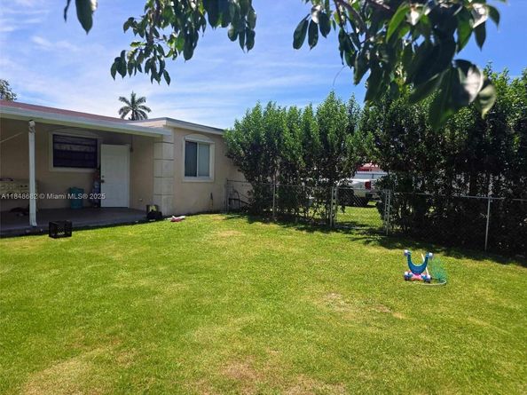 28704 SW 147th Pl, Homestead FL 33033