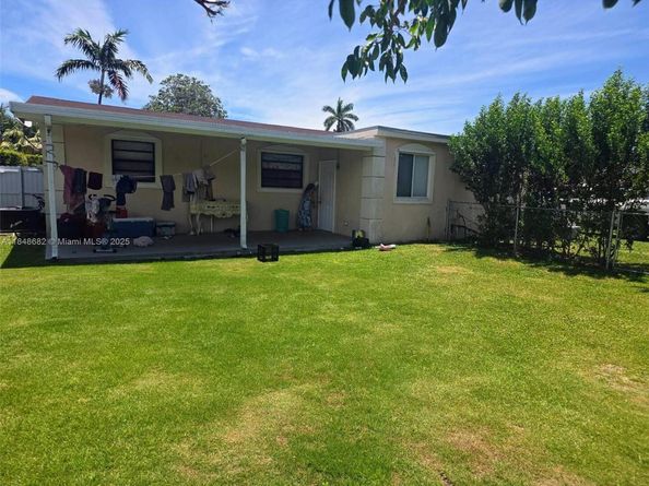 28704 SW 147th Pl, Homestead FL 33033