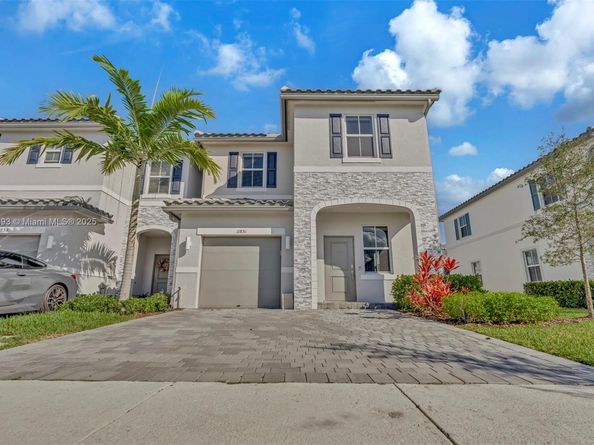 11851 NW 46th St, Coral Springs FL 33076