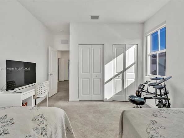 11851 NW 46th St, Coral Springs FL 33076