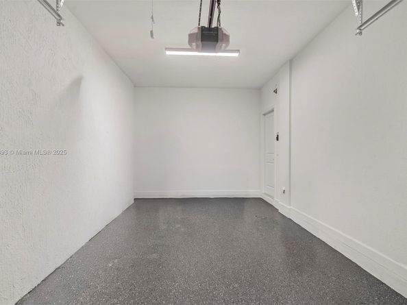 11851 NW 46th St, Coral Springs FL 33076