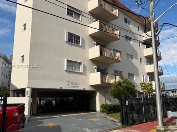 7150 Indian Creek Dr 401, Miami Beach FL 33141