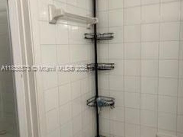 10441 Mahogany Key Cir 202, Miami FL 33196