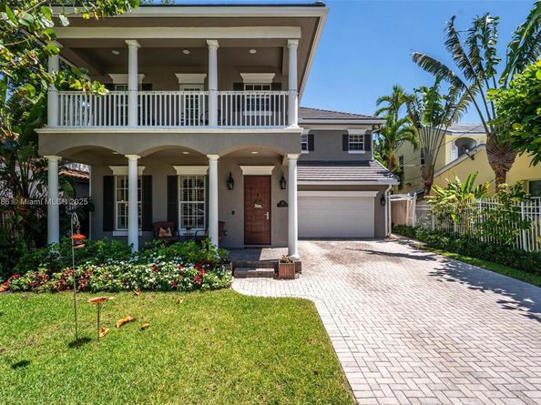 920 SE 6th St, Fort Lauderdale FL 33301