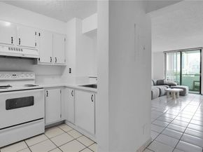 546 SW 1st St 603, Miami FL 33130