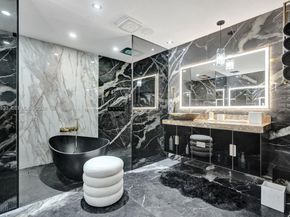 3300 NE 188th St 210, Aventura FL 33180