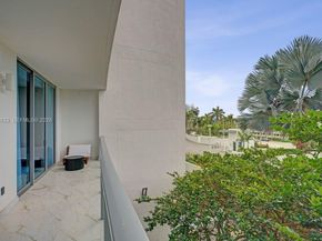 3300 NE 188th St 210, Aventura FL 33180