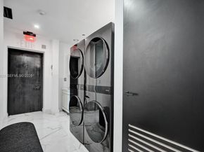 3300 NE 188th St 210, Aventura FL 33180