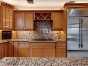 11071 SW 28th St, Miami FL 33165
