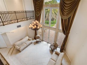 11071 SW 28th St, Miami FL 33165