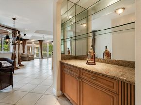 11071 SW 28th St, Miami FL 33165