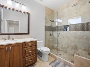 2465 Provence Cir, Weston FL 33327