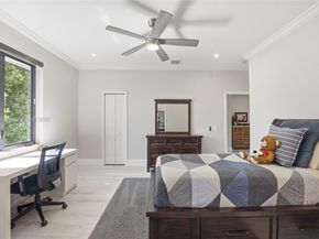 2465 Provence Cir, Weston FL 33327