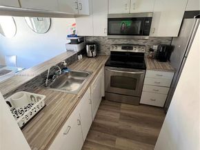 1156 Coral Club Dr 1156, Coral Springs FL 33071