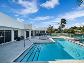 2091 NE 191st Dr, North Miami Beach FL 33179