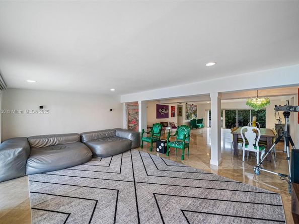 2091 NE 191st Dr, North Miami Beach FL 33179