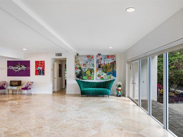 2091 NE 191st Dr, North Miami Beach FL 33179
