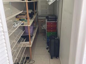 4635 SW 95th Ave, Miami FL 33165