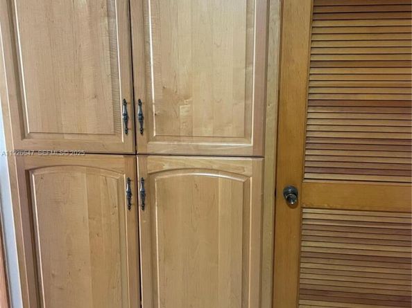 4635 SW 95th Ave, Miami FL 33165