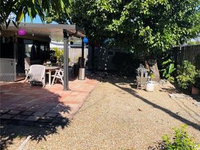 4635 SW 95th Ave, Miami FL 33165