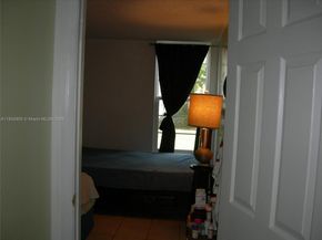 8841 W Flagler St 103, Miami FL 33174