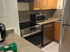 8841 W Flagler St 103, Miami FL 33174
