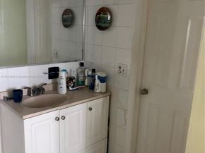 8841 W Flagler St 103, Miami FL 33174