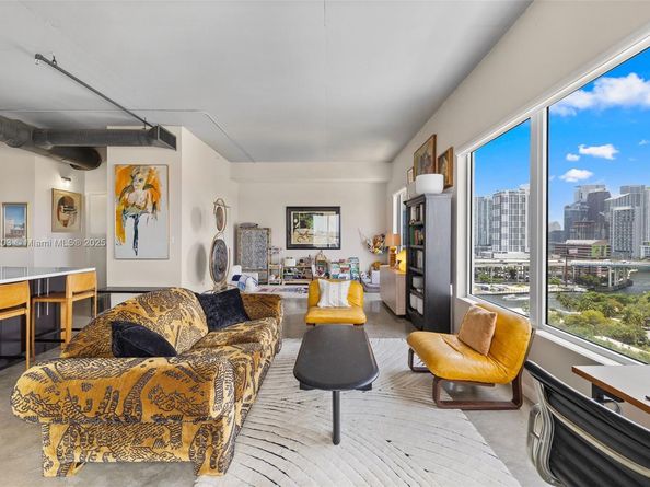 10 SW South River Dr 1614, Miami FL 33130