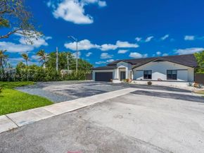 8611 SW 82nd Ter, Miami FL 33143