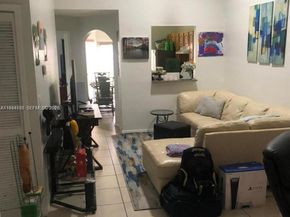 31 NE 13th Ave 5, Homestead FL 33033