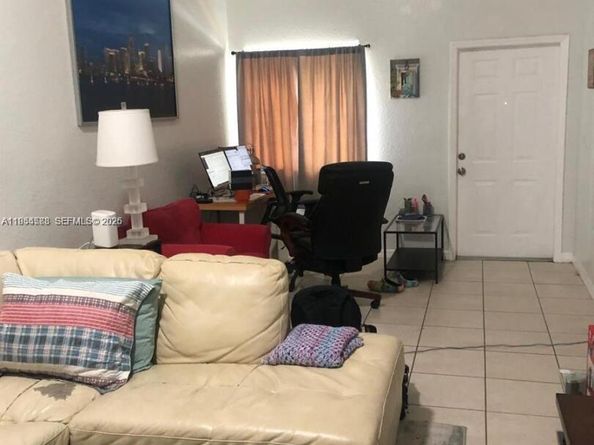 31 NE 13th Ave 5, Homestead FL 33033