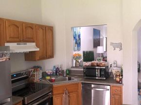 31 NE 13th Ave 5, Homestead FL 33033