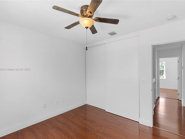 1445 NW 154th Ln, Pembroke Pines FL 33028