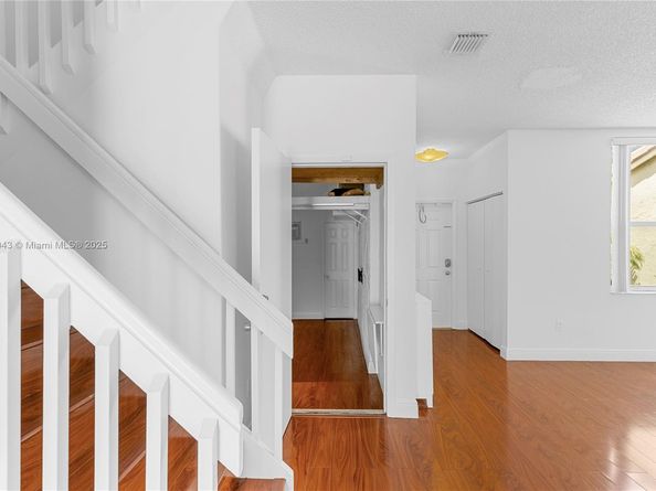 1445 NW 154th Ln, Pembroke Pines FL 33028