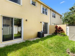 1445 NW 154th Ln, Pembroke Pines FL 33028
