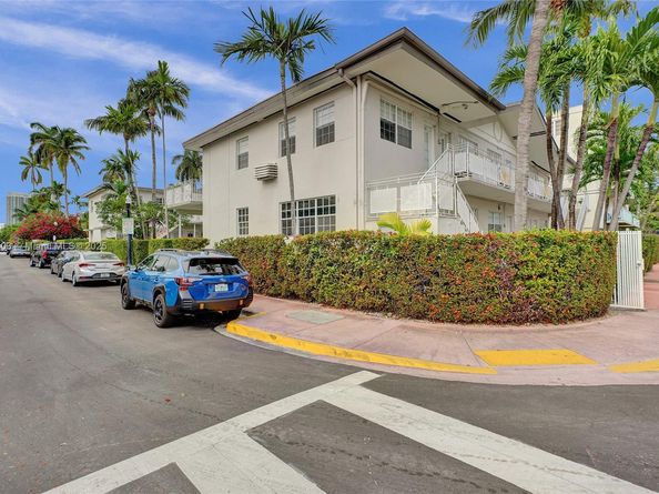 717 Espanola Way 204, Miami Beach FL 33139