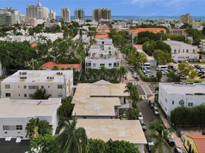 717 Espanola Way 204, Miami Beach FL 33139