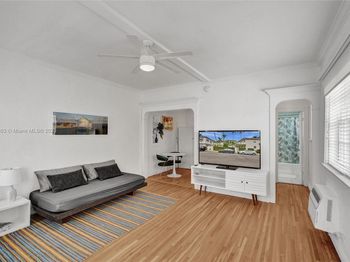 717 Espanola Way