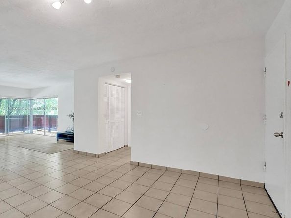 1205 Mariposa Ave 333, Coral Gables FL 33146