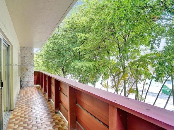 1205 Mariposa Ave 333, Coral Gables FL 33146