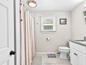 7 Old Powder House Road, Lakeville MA 02347