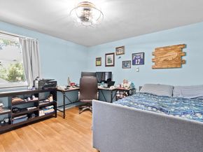 7 Old Powder House Road, Lakeville MA 02347