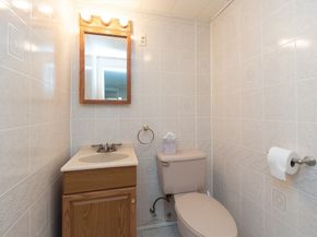 12 Bridge St, Bridgewater MA 02324