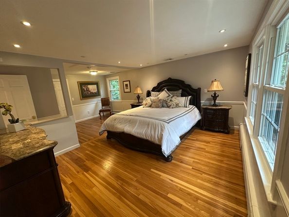 186 Pecunit Street, Canton MA 02021