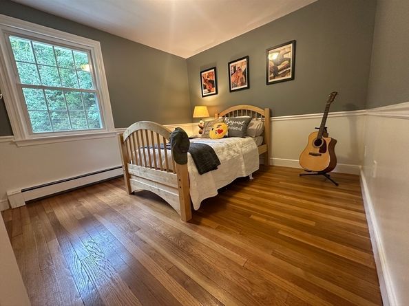 186 Pecunit Street, Canton MA 02021