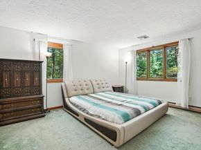 160 Floral St, Shrewsbury MA 01545