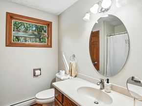 160 Floral St, Shrewsbury MA 01545