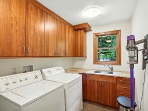 160 Floral St, Shrewsbury MA 01545